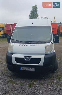 Грузопассажирский фургон Peugeot Boxer 2008 в Жмеринке