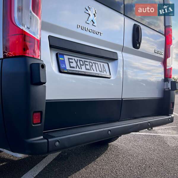 Вантажопасажирський фургон Peugeot Boxer 2019 в Києві