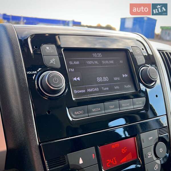 Вантажопасажирський фургон Peugeot Boxer 2019 в Києві