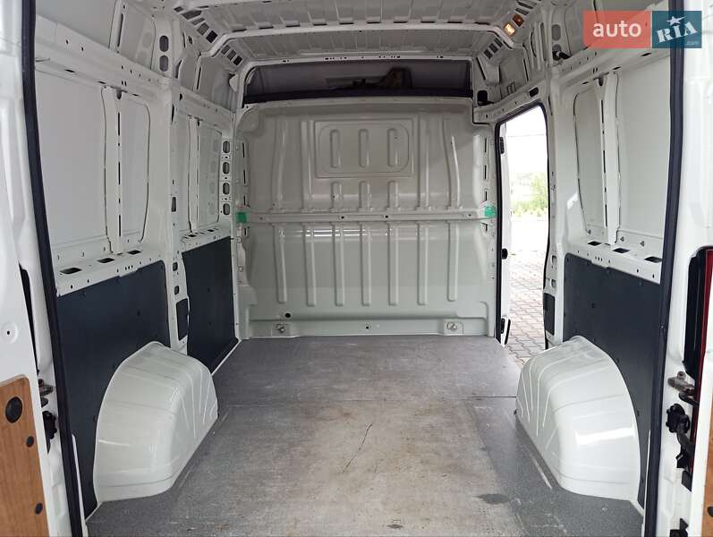 Грузовой фургон Peugeot Boxer 2020 в Виннице