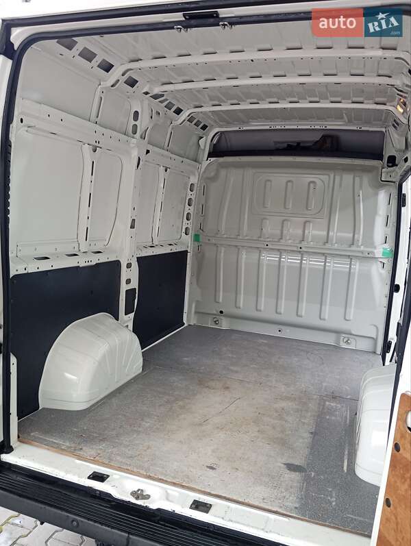 Грузовой фургон Peugeot Boxer 2020 в Виннице