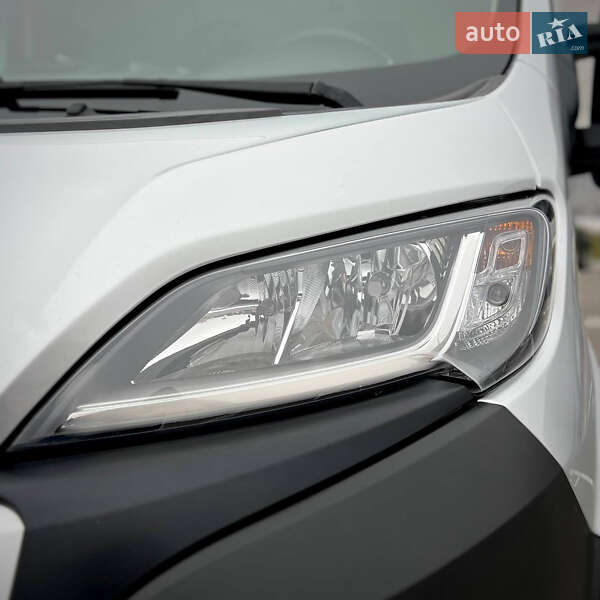 Грузопассажирский фургон Peugeot Boxer 2019 в Ровно