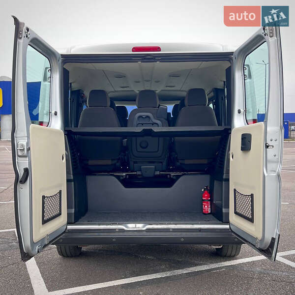 Грузопассажирский фургон Peugeot Boxer 2019 в Ровно
