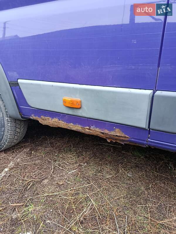 Микроавтобус Peugeot Boxer 2012 в Черновцах