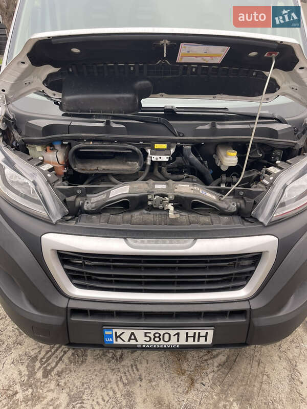 Грузовой фургон Peugeot Boxer 2022 в Киеве