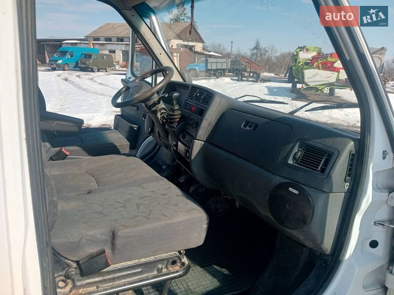 Борт Peugeot Boxer 2000 в Виньковцах