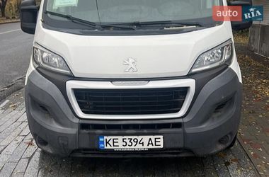 Вантажний фургон Peugeot Boxer 2014 в Дніпрі