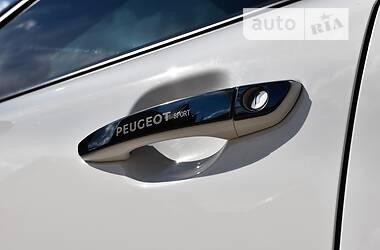 Универсал Peugeot e-2008 2020 в Дрогобыче