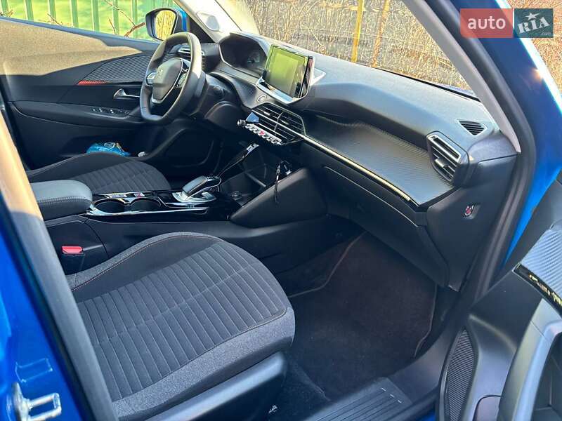 Позашляховик / Кросовер Peugeot e-2008 2021 в Одесі