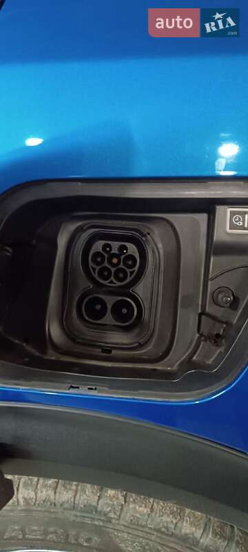 Позашляховик / Кросовер Peugeot e-2008 2021 в Одесі