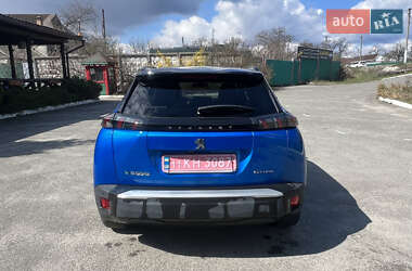 Позашляховик / Кросовер Peugeot e-2008 2020 в 