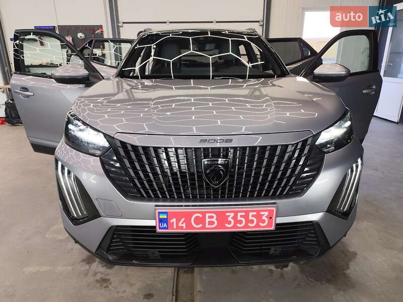 Внедорожник / Кроссовер Peugeot e-2008 2024 в Львове