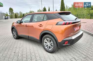 Позашляховик / Кросовер Peugeot e-2008 2022 в 