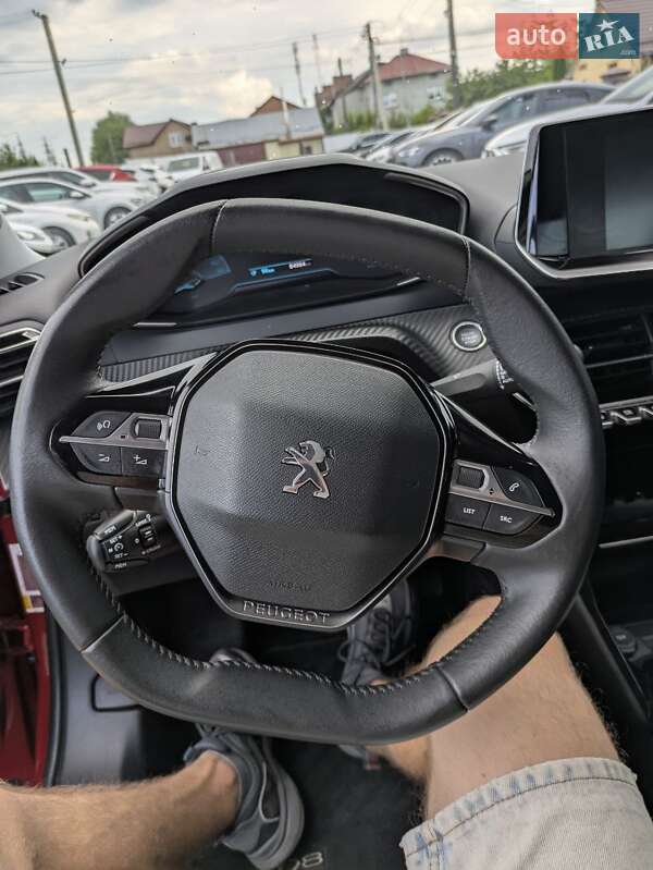 Позашляховик / Кросовер Peugeot e-2008 2022 в Львові фото 15 Позашляховик / Кросовер Peugeot e-2008 2022 в Львові