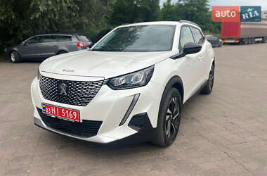 Позашляховик / Кросовер Peugeot e-2008 2022 в Львові
