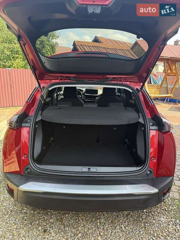 Позашляховик / Кросовер Peugeot e-2008 2021 в Болехові