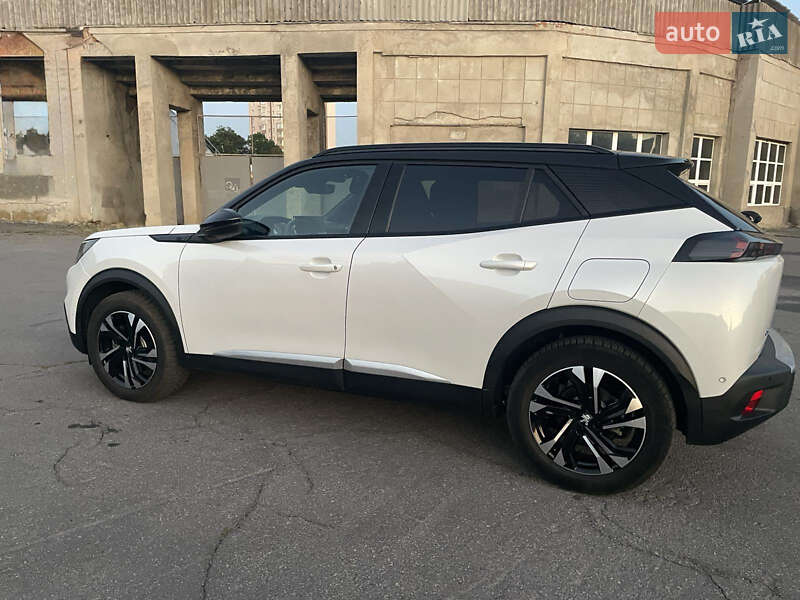 Внедорожник / Кроссовер Peugeot e-2008 2020 в Виннице
