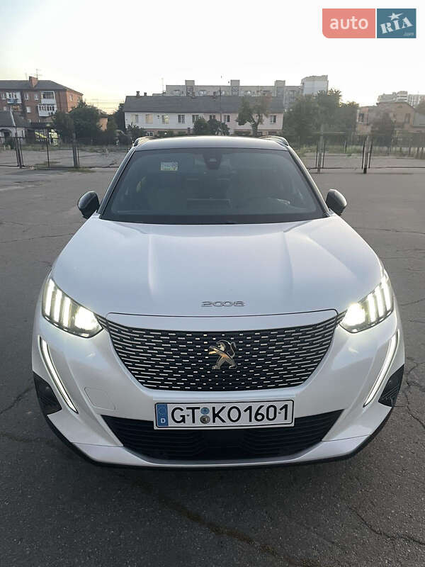 Внедорожник / Кроссовер Peugeot e-2008 2020 в Виннице