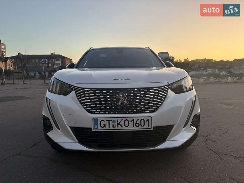 Внедорожник / Кроссовер Peugeot e-2008 2020 в Виннице