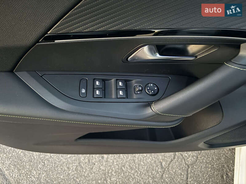 Внедорожник / Кроссовер Peugeot e-2008 2020 в Виннице