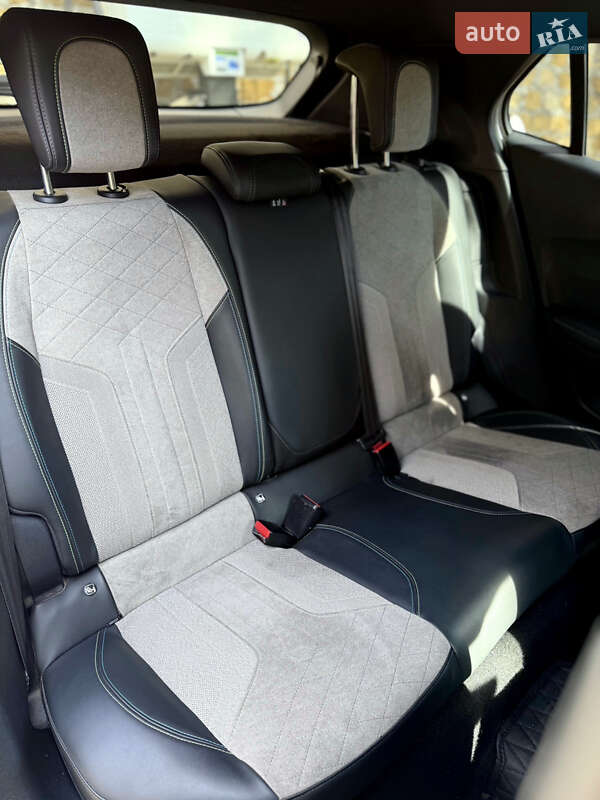 Позашляховик / Кросовер Peugeot e-2008 2020 в Одесі