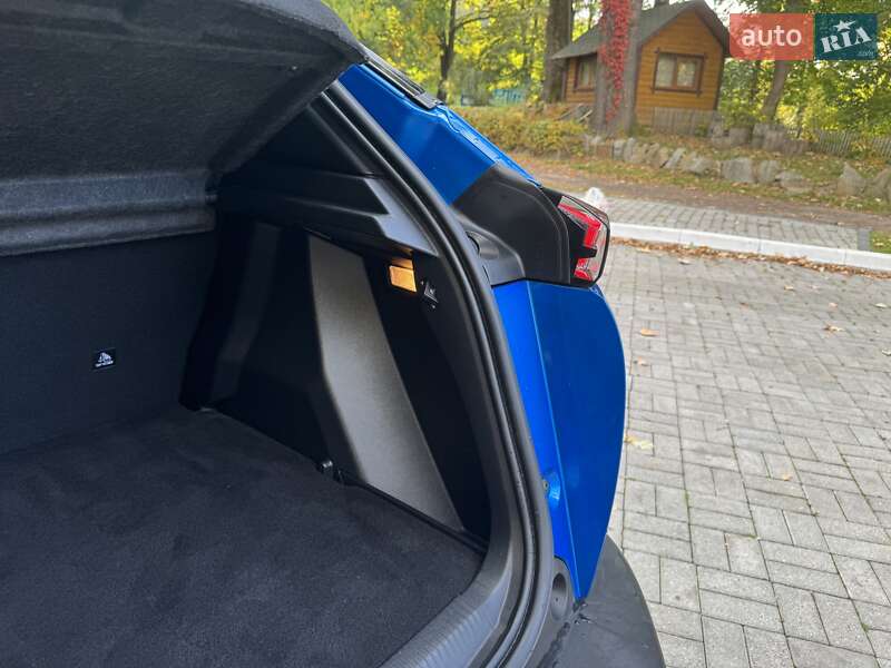 Внедорожник / Кроссовер Peugeot e-2008 2020 в Дрогобыче фото 101 Внедорожник / Кроссовер Peugeot e-2008 2020 в Дрогобыче