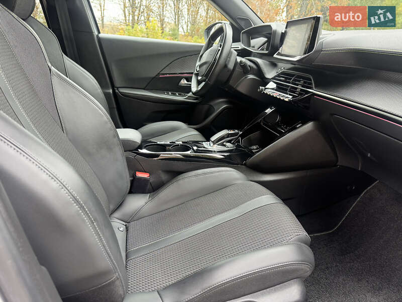 Внедорожник / Кроссовер Peugeot e-2008 2020 в Полтаве фото 9 Внедорожник / Кроссовер Peugeot e-2008 2020 в Полтаве