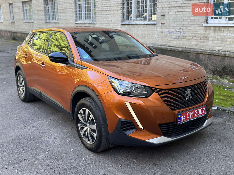 Позашляховик / Кросовер Peugeot e-2008 2022 в Львові