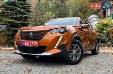 Внедорожник / Кроссовер Peugeot e-2008 2021 в 