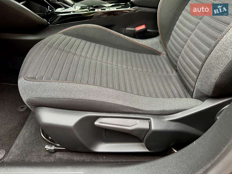 Позашляховик / Кросовер Peugeot e-2008 2021 в Дрогобичі