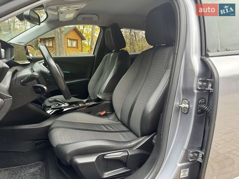 Внедорожник / Кроссовер Peugeot e-2008 2021 в Дрогобыче фото 45 Внедорожник / Кроссовер Peugeot e-2008 2021 в Дрогобыче