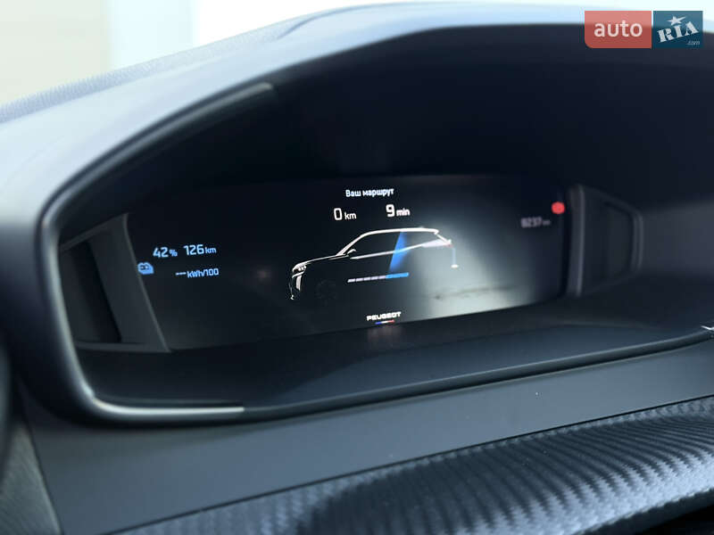 Внедорожник / Кроссовер Peugeot e-2008 2024 в Львове
