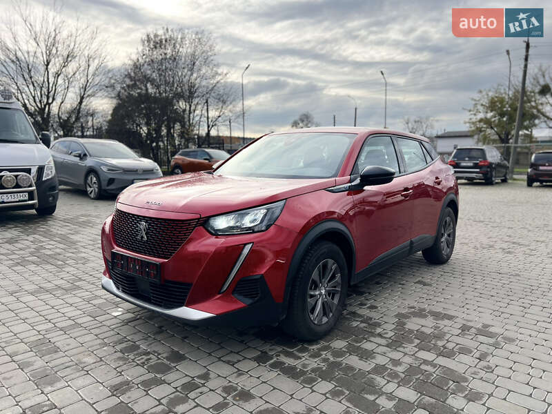 Позашляховик / Кросовер Peugeot e-2008 2022 в Луцьку