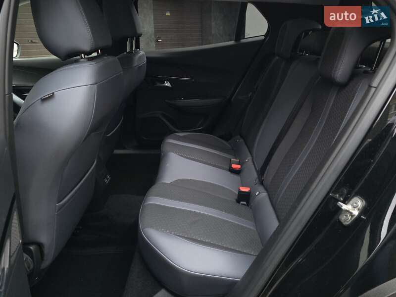 Внедорожник / Кроссовер Peugeot e-2008 2021 в Тернополе фото 27 Внедорожник / Кроссовер Peugeot e-2008 2021 в Тернополе