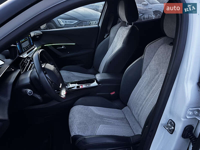 Внедорожник / Кроссовер Peugeot e-2008 2020 в Львове фото 12 Внедорожник / Кроссовер Peugeot e-2008 2020 в Львове