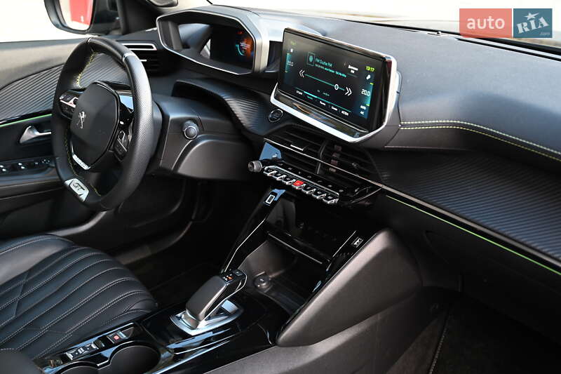 Внедорожник / Кроссовер Peugeot e-2008 2021 в Львове