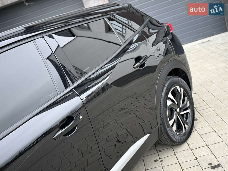 Внедорожник / Кроссовер Peugeot e-2008 2021 в Дрогобыче