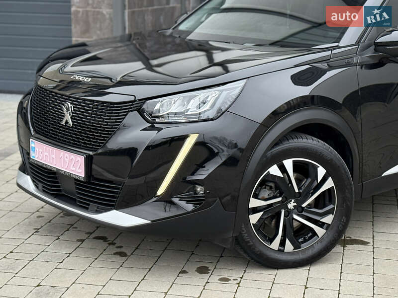 Внедорожник / Кроссовер Peugeot e-2008 2021 в Дрогобыче