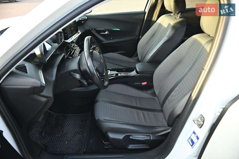 Внедорожник / Кроссовер Peugeot e-2008 2021 в Ровно