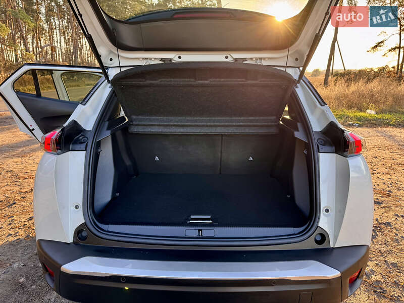 Внедорожник / Кроссовер Peugeot e-2008 2020 в Броварах фото 15 Внедорожник / Кроссовер Peugeot e-2008 2020 в Броварах