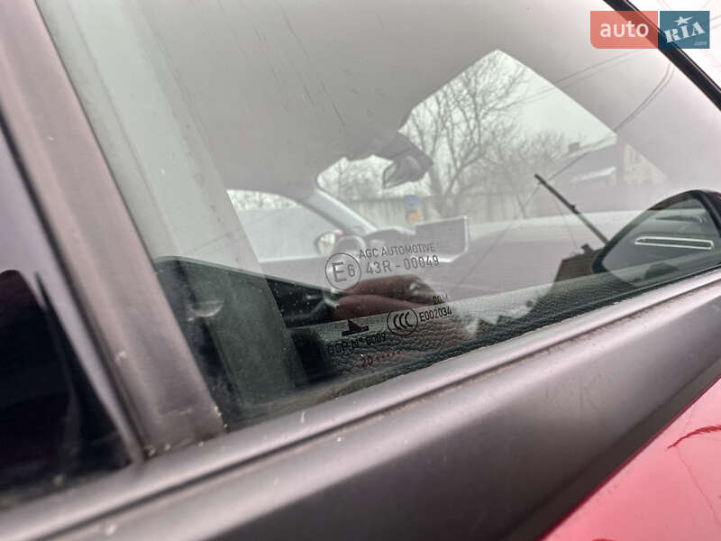 Внедорожник / Кроссовер Peugeot e-2008 2020 в Ровно фото 23 Внедорожник / Кроссовер Peugeot e-2008 2020 в Ровно