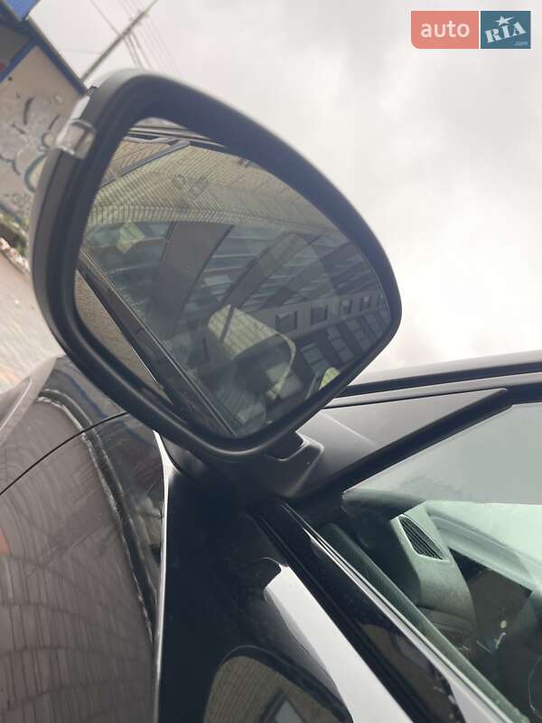 Внедорожник / Кроссовер Peugeot e-2008 2021 в Тернополе