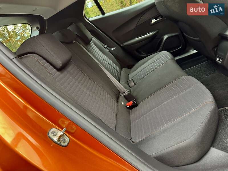 Внедорожник / Кроссовер Peugeot e-2008 2021 в Дрогобыче фото 76 Внедорожник / Кроссовер Peugeot e-2008 2021 в Дрогобыче