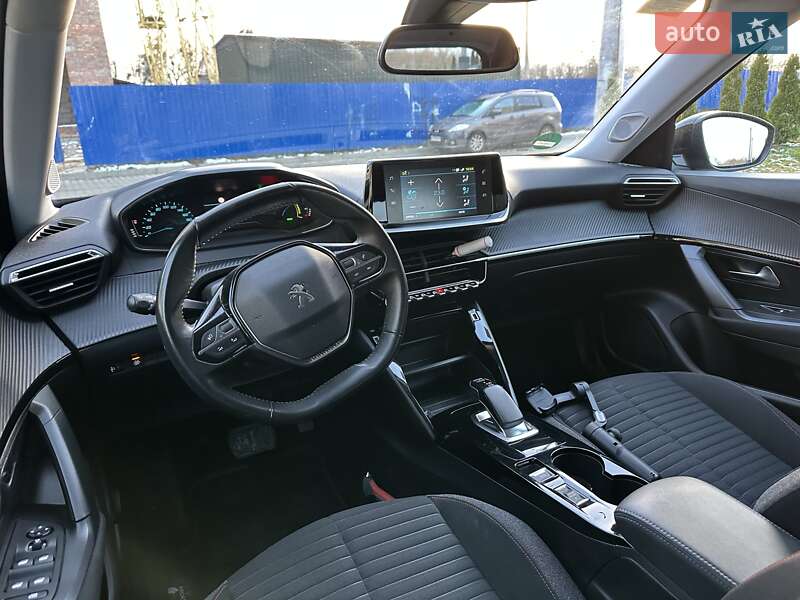 Внедорожник / Кроссовер Peugeot e-2008 2020 в Луцке