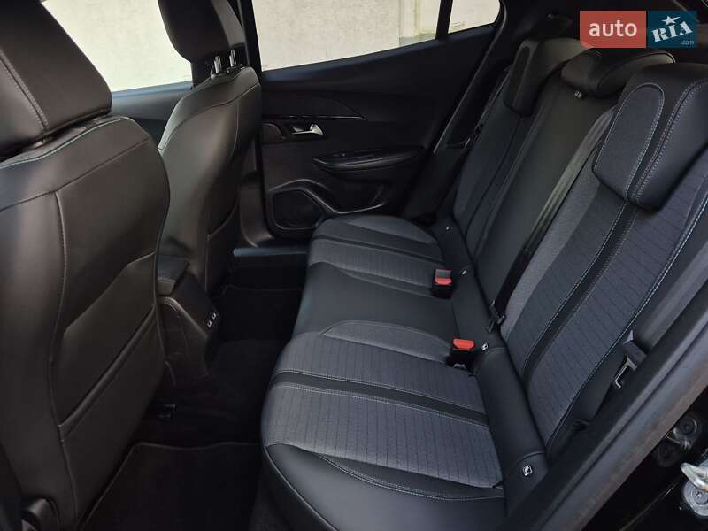 Внедорожник / Кроссовер Peugeot e-2008 2020 в Львове фото 26 Внедорожник / Кроссовер Peugeot e-2008 2020 в Львове