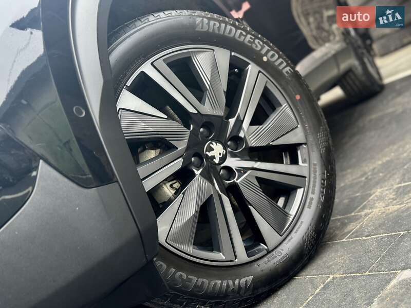 Внедорожник / Кроссовер Peugeot e-2008 2020 в Дрогобыче