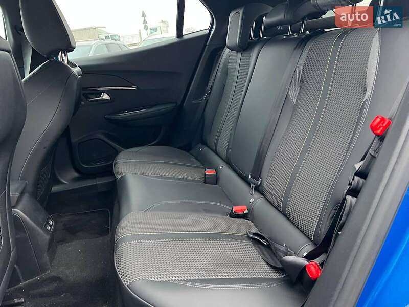 Внедорожник / Кроссовер Peugeot e-2008 2021 в Львове фото 35 Внедорожник / Кроссовер Peugeot e-2008 2021 в Львове