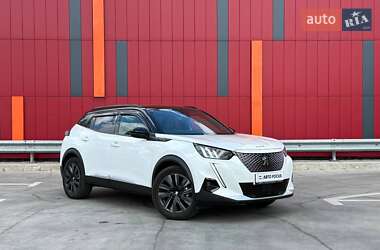 Внедорожник / Кроссовер Peugeot e-2008 2021 в Киеве