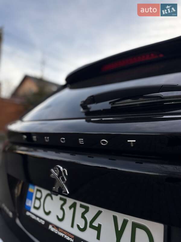 Позашляховик / Кросовер Peugeot e-2008 2020 в Львові
