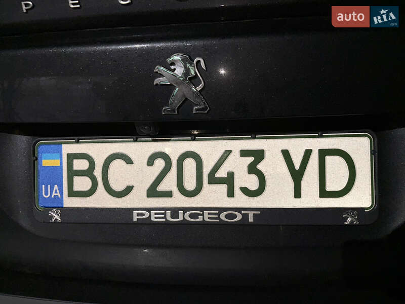 Позашляховик / Кросовер Peugeot e-2008 2020 в Луцьку